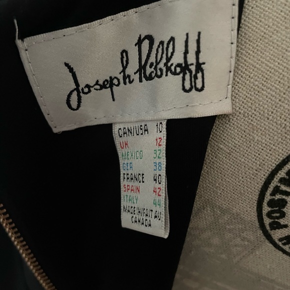 Beautiful Black Dress - Picture 5 of 5